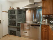 Specksteinofen in einer Küche